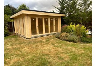 De Hoeve tuinhuis Met Vouwdeuren Sassenheim 44 | 4,9 x 4,9 m 44 mm